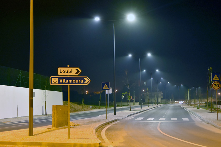 Avenida Papa Francisco - Iluminação LED